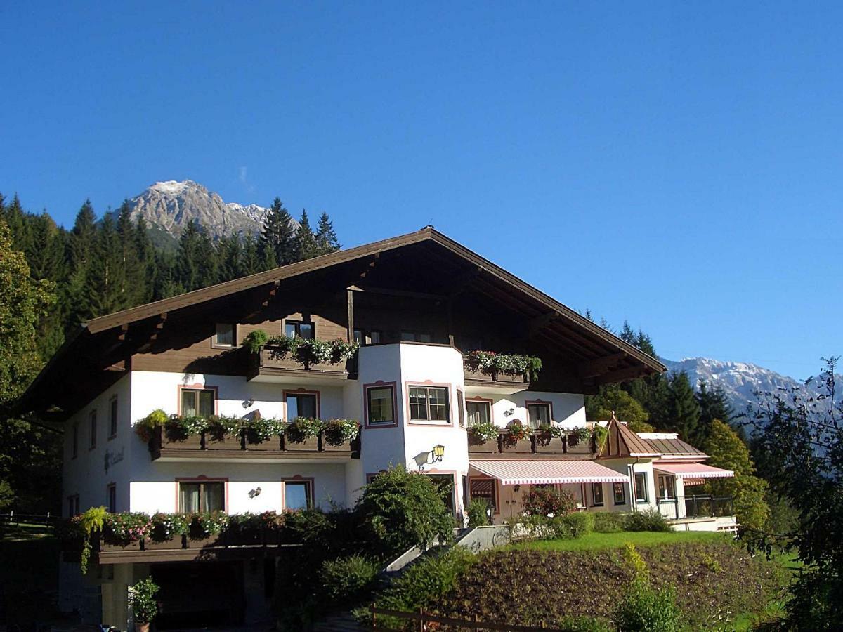 Gaestehaus Kristall ไคลนาร์ล ภายนอก รูปภาพ