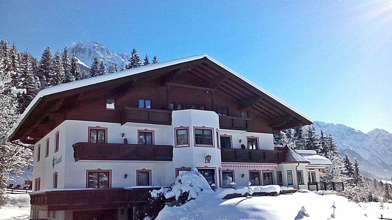 Gaestehaus Kristall ไคลนาร์ล ภายนอก รูปภาพ